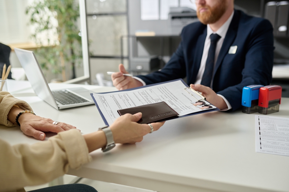 Best Countries Offering Permanent Residency to Foreign Workers