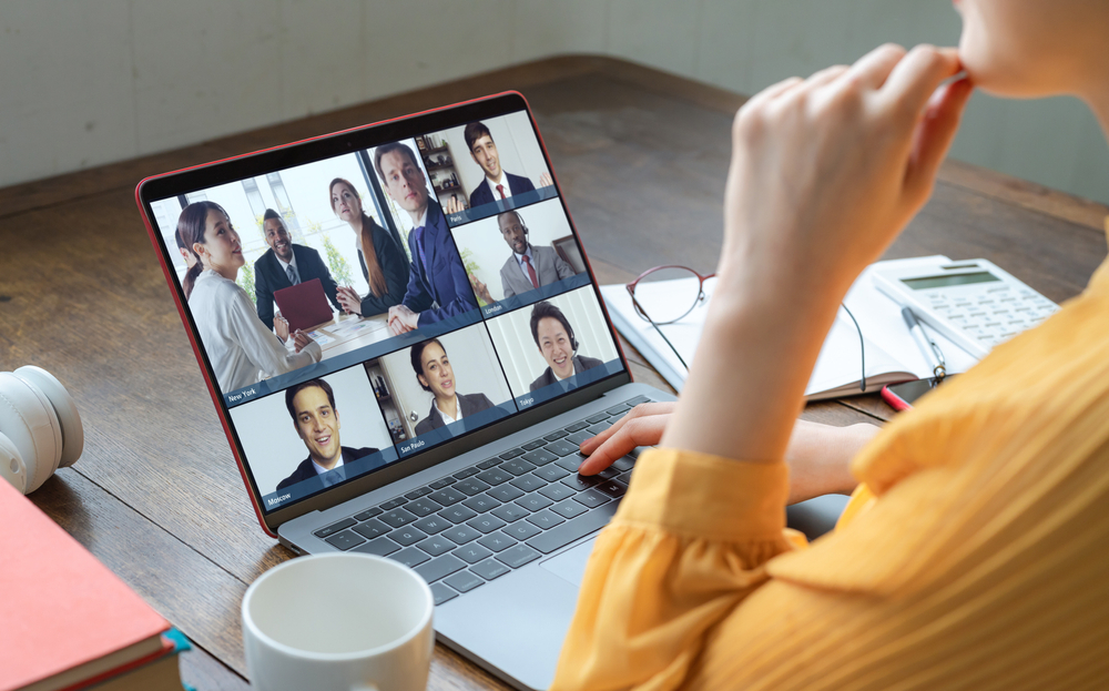 Zoom vs. Skype: Video conference concept. Telemeeting. Videophone. Teleconference.