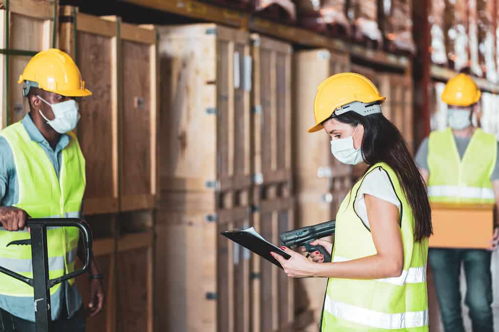 Warehouse Worker at Cascadia Metals: Hiring Now in Edmonton, Competitive Pay & Great Benefits