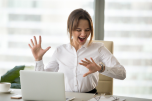 Interview Red Flags: 10 Signs of a Toxic Workplace and How to Spot Them
