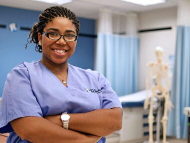 Healthcare Jobs in Edinburgh – Nurses and Assistants Earning Up to £35,000 a Year