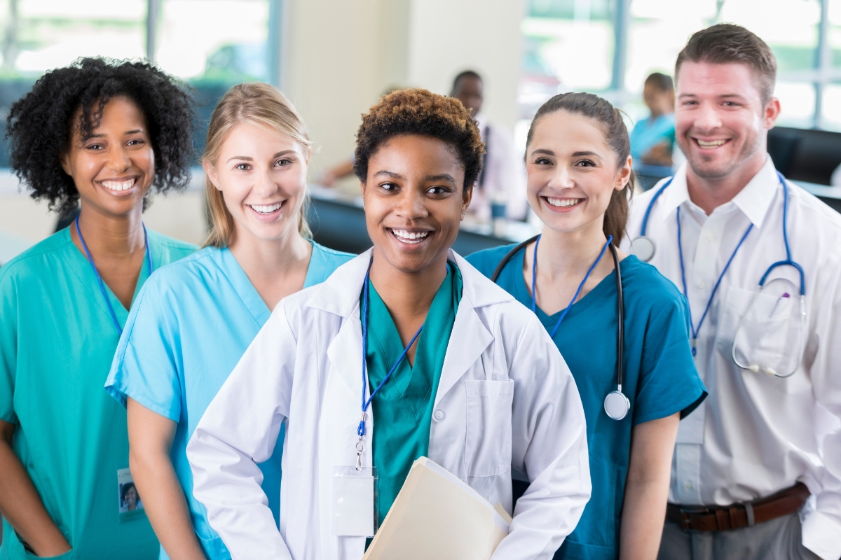 Healthcare Jobs in Edinburgh – Nurses and Assistants Earning Up to £35,000 a Year