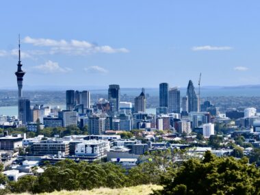 The New Zealand Green List Fast-Track Pathways to Straight to Residence